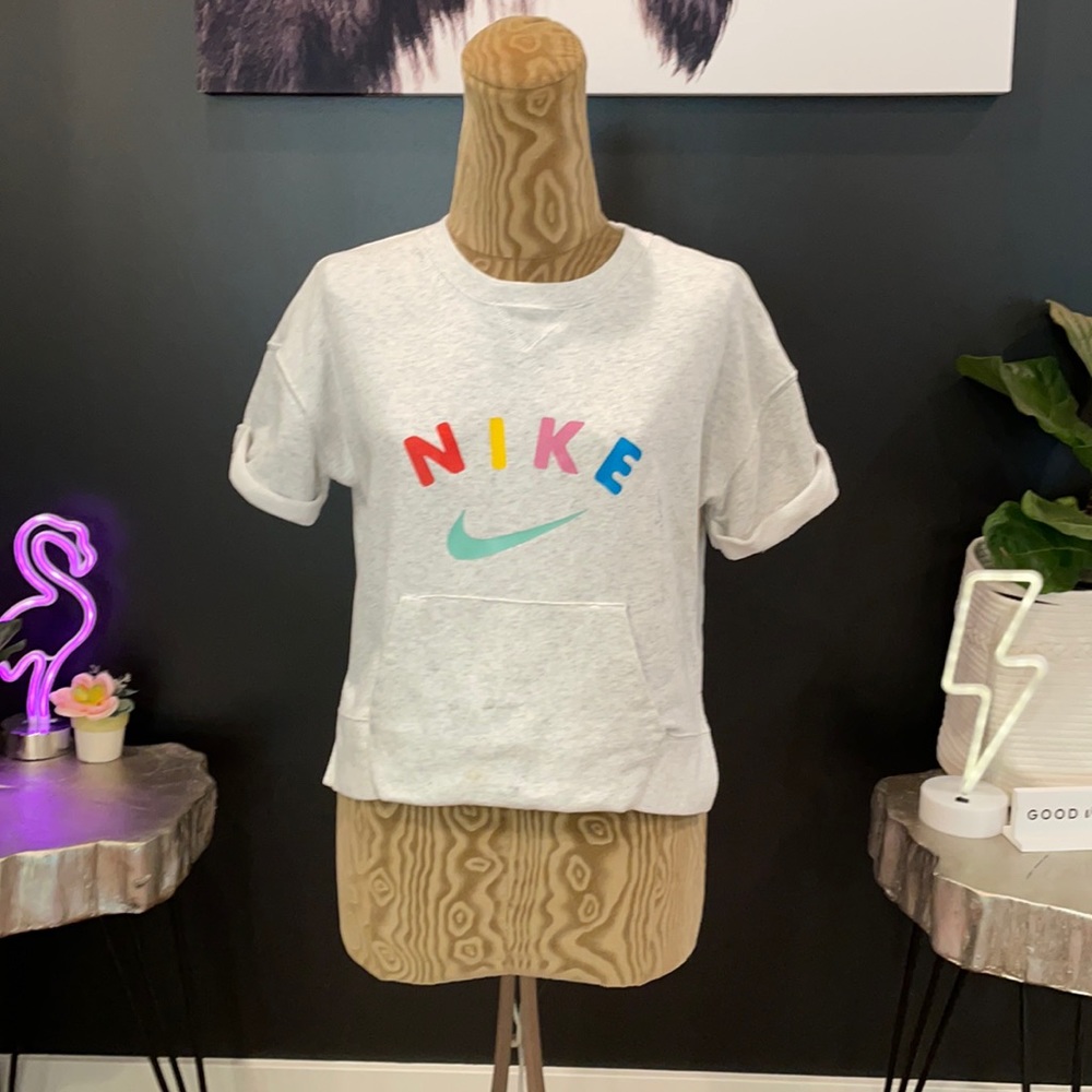 Nike grey t- shirt